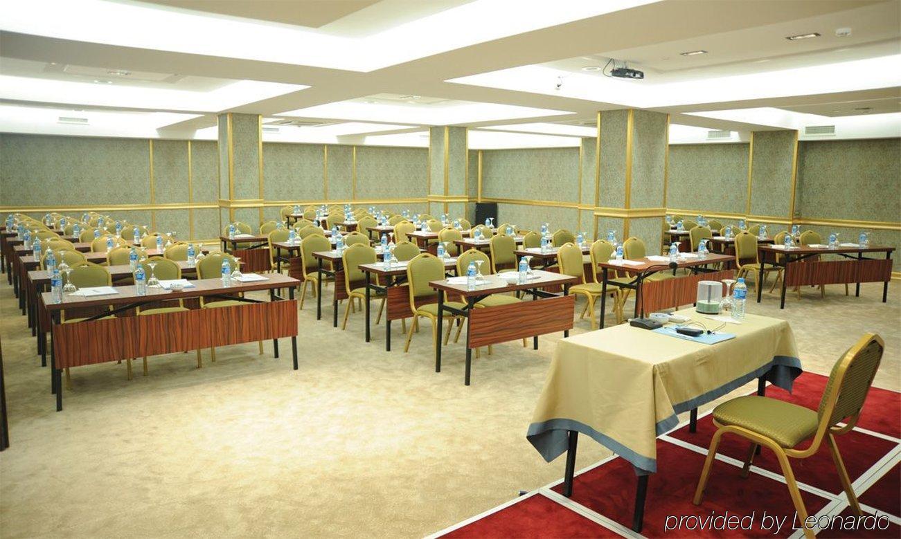 Riva Resatbey Luxury Hotel Adana Einrichtungen foto